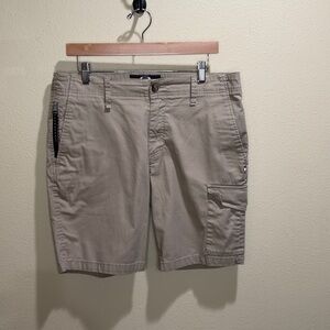 Oakley Size 34 Men's Khaki Cargo Shorts
